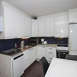 Cozy Near Metro Station *