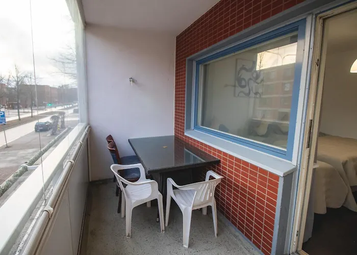 شقة Cozy Near Metro Station هلسنكي