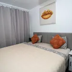 Cozy Near Metro Station *